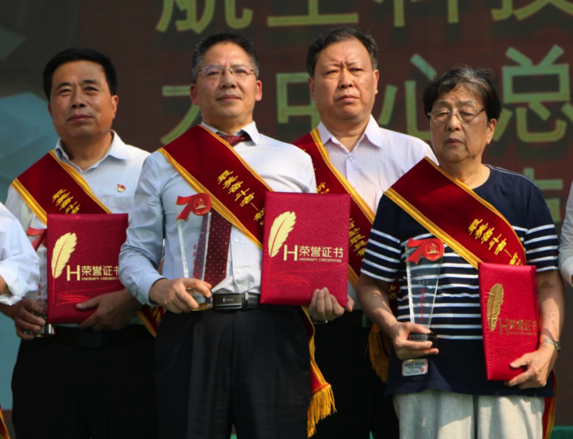 “西安最美奋斗者”王仪田，用现尝试动献礼70华诞
