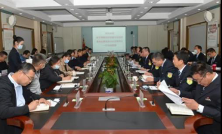 新天钢集团党委副书记杨勇、德龙控股党宣办主任黎声远一行来ABPAY钱包官方网站参观互换